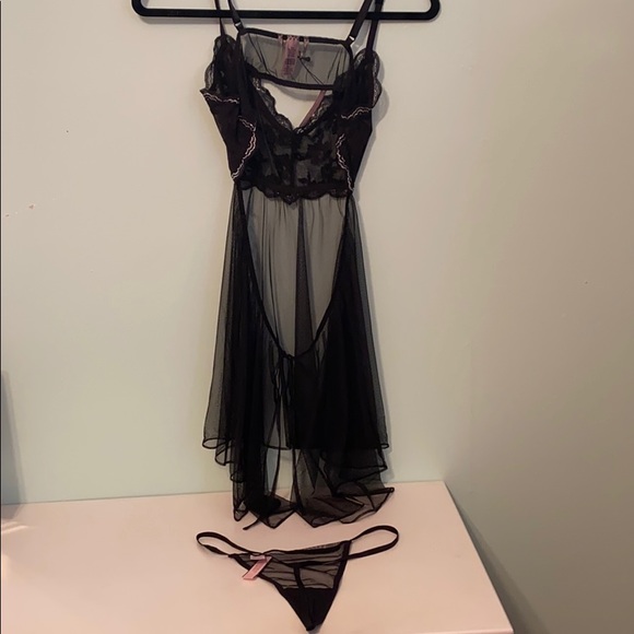 Lingerie black teddy with thong - Picture 6 of 6